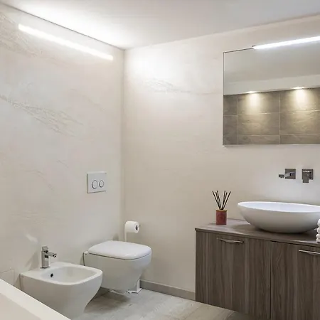 Dream House In Albaro By Wonderful Italy *