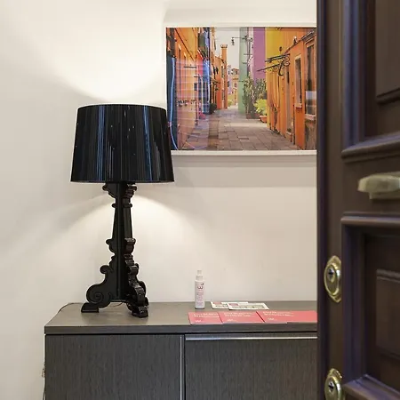 Dream House In Albaro By Wonderful Italy *